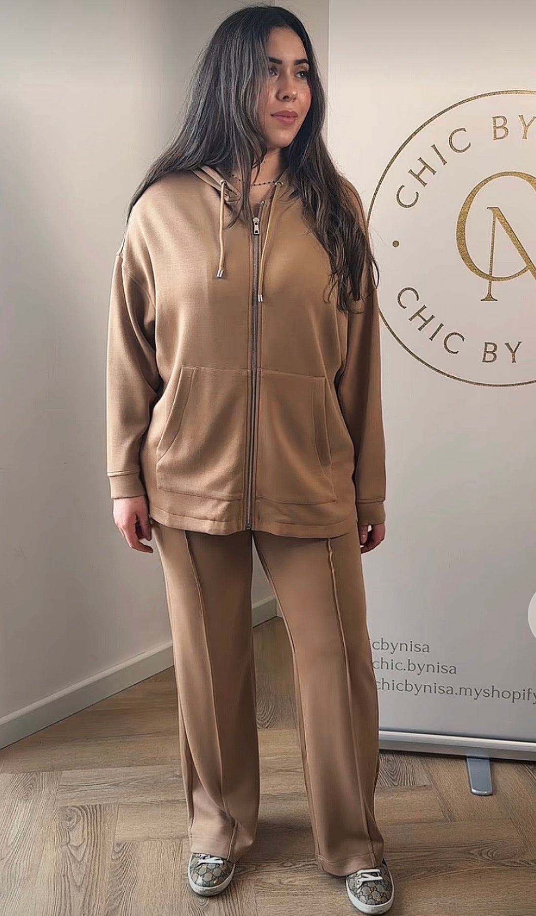 “Camel Comfort Set”