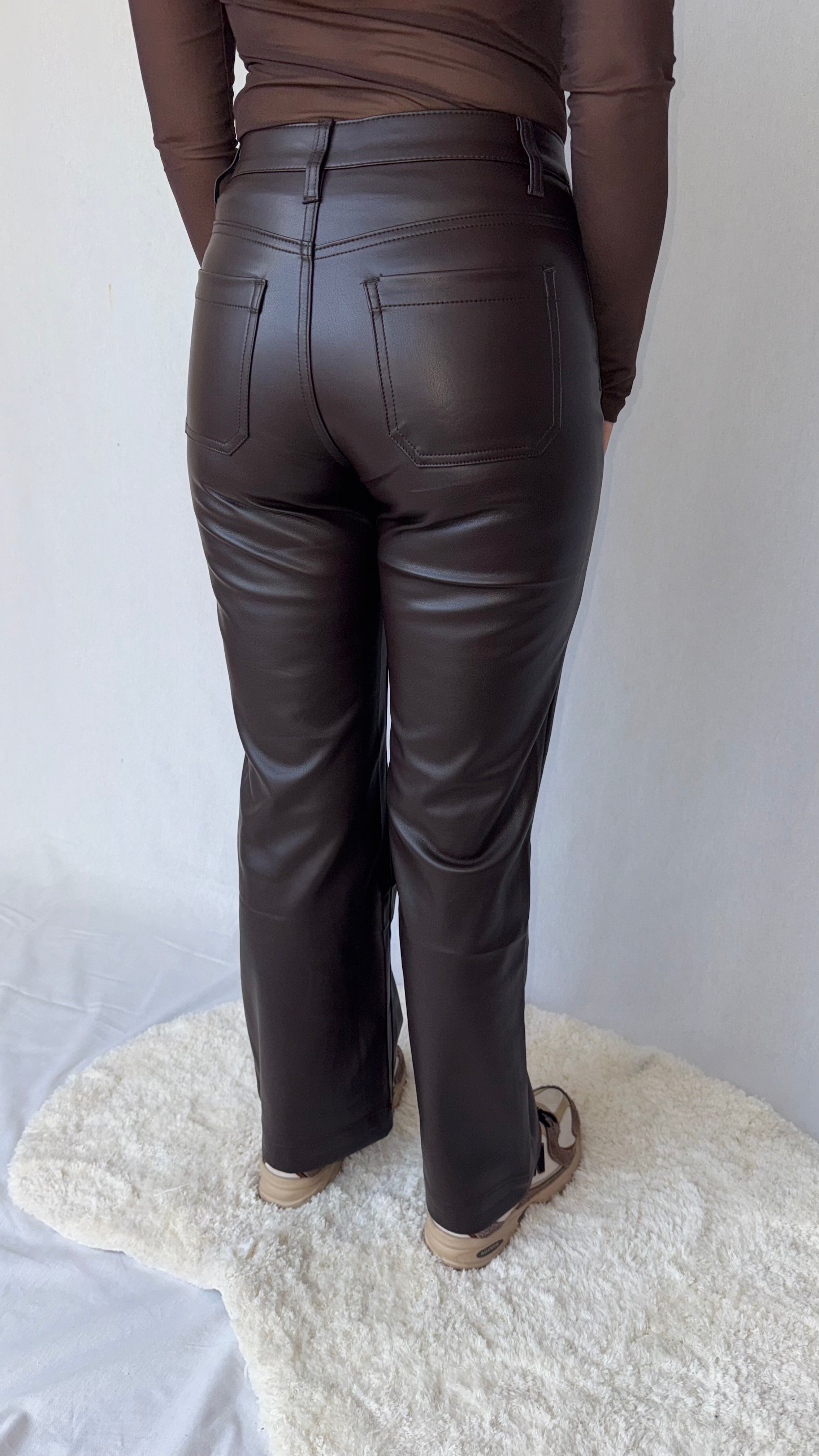 “ Marron Femme ”