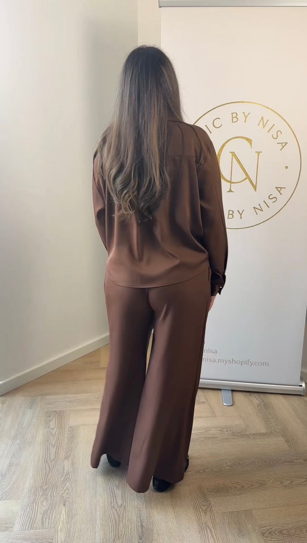 “Silky Brown Dream Set”