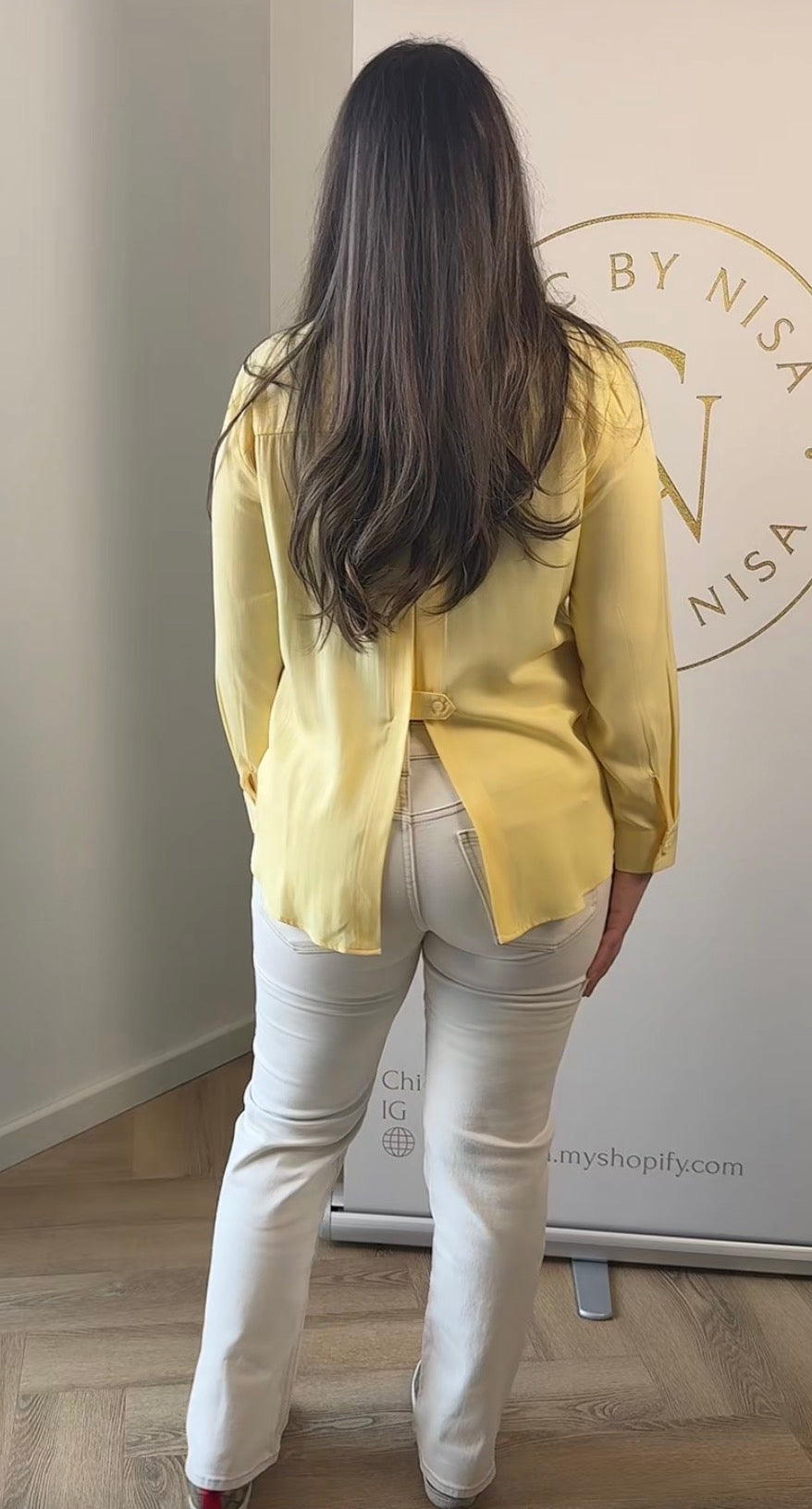 “Butter yellow”